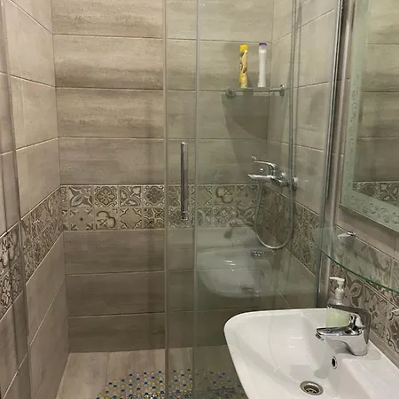 Apartment верхрат